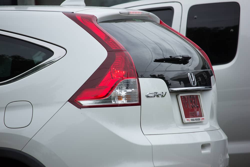 How to Maintain Your Rear Windshield: Preventive Tips
